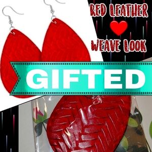 ❌❌GIFTED❌❌VALENTINE'S Red Leather Weave Look Tear Drop Earrings NEW